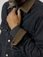 Load image into Gallery viewer, M007 Medium Wash Denim Two Pocket Field Shirt
